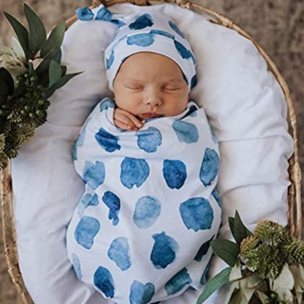 Swaddle sack hat set